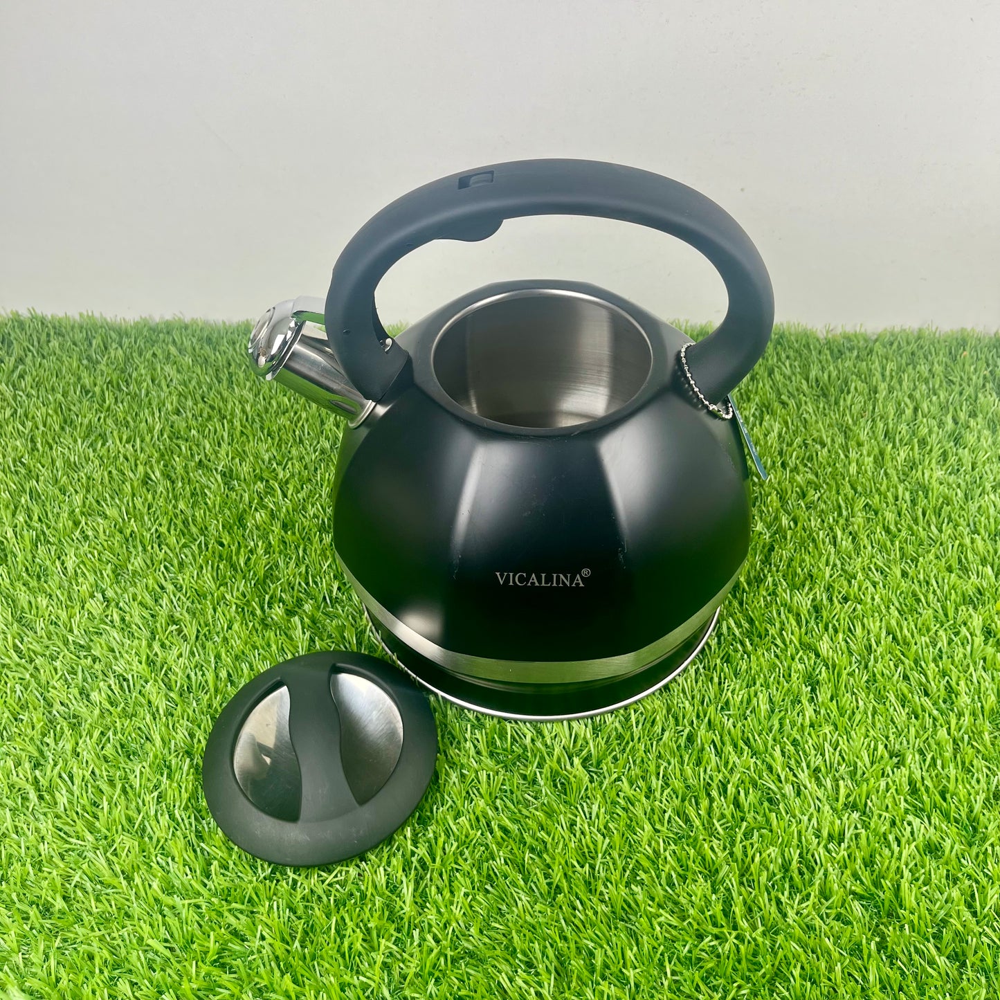 3.5L Stainless Steel Kettle with Unique Matt black Design