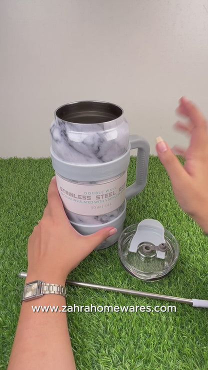 Double wall stainless steel bottle Vacuum insulated with stainless steel liner 50 oz 1.4L